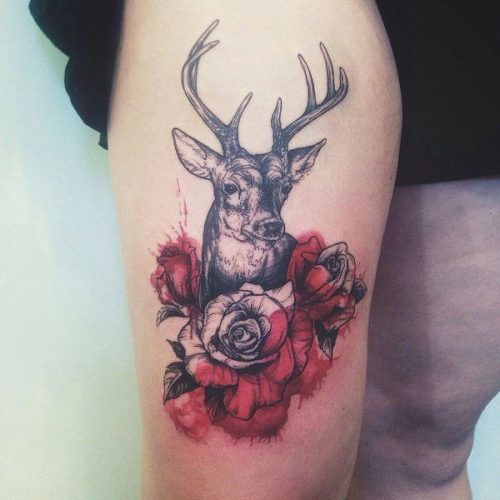 Tatuaggio in stile barocco. Schizzi su braccio, polso, gamba, schiena, vita. Foto