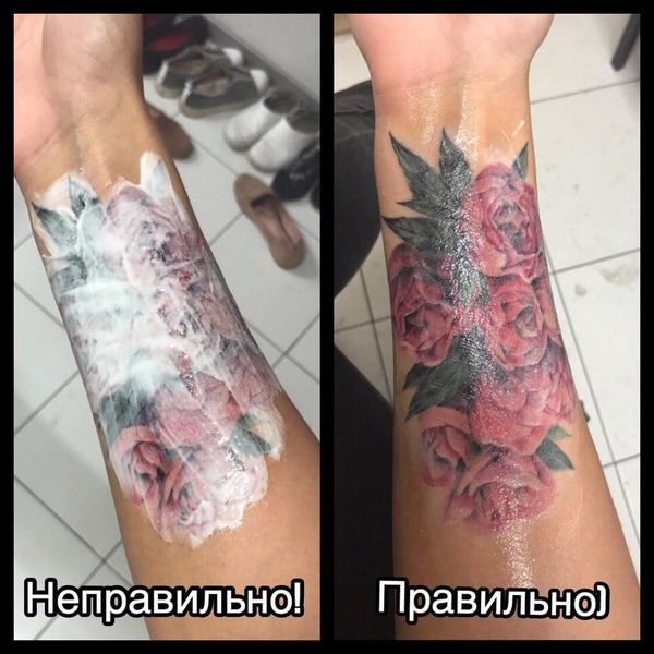 Tatuaggio in stile barocco. Schizzi su braccio, polso, gamba, schiena, vita. Foto