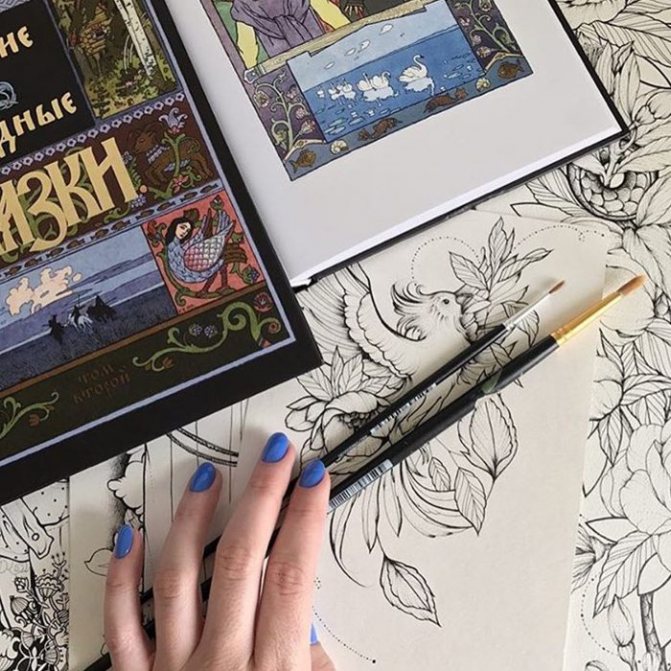 Tatuaje del pájaro de fuego para niñas sketch large