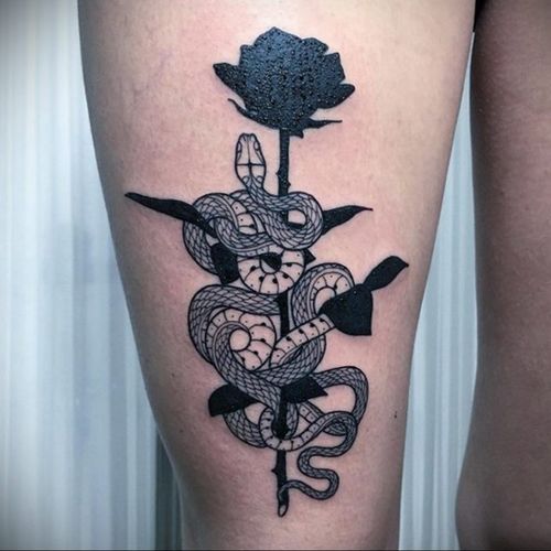 Tatouage de serpent. Signification pour les filles, les hommes, croquis, photos