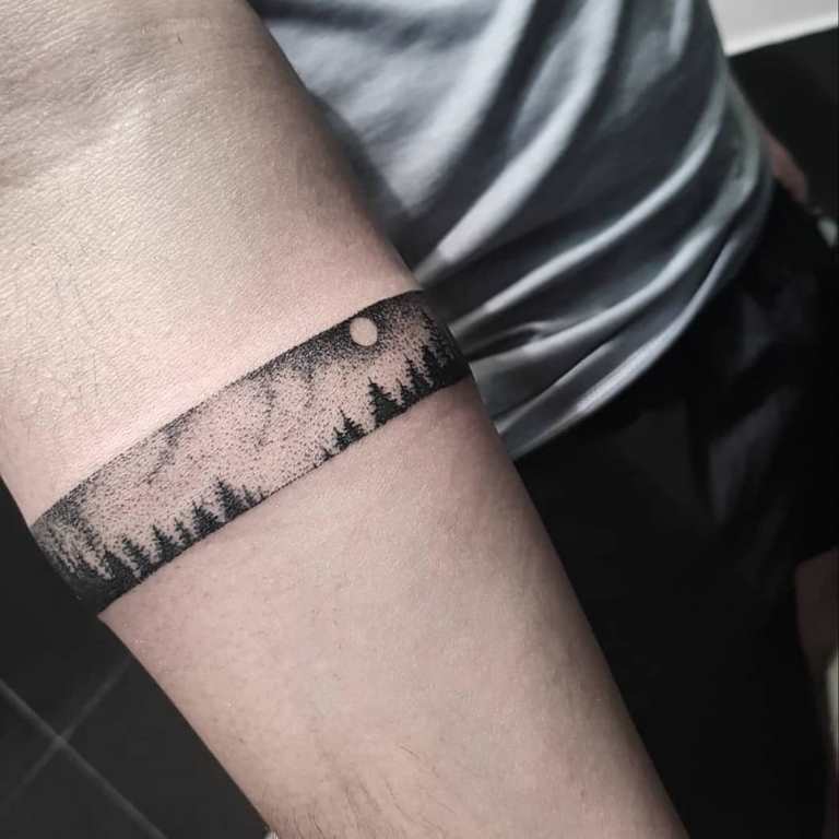 Tattoo Bracelet on the Arm for Men