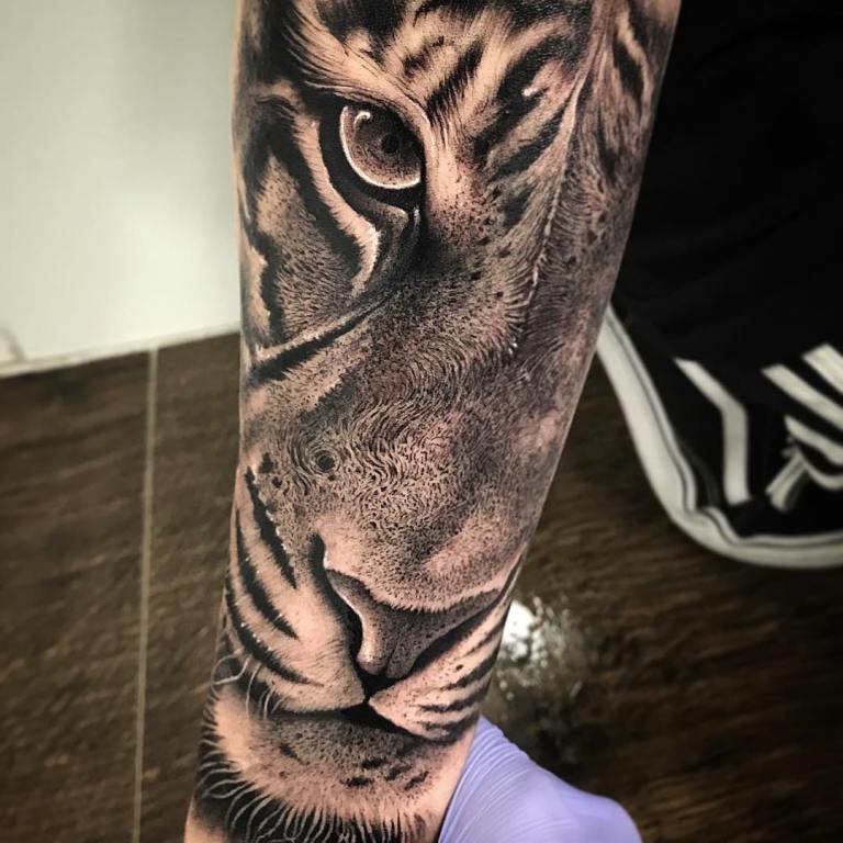 signification du tatouage du tigre