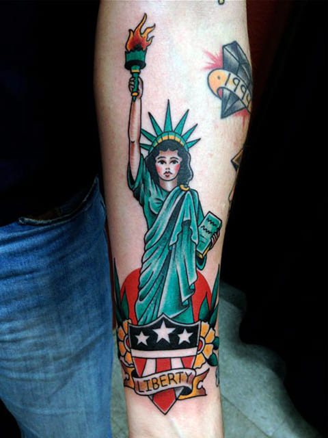 Tatouage de la statue de la Liberté