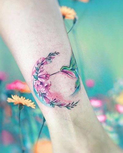 Tatouage sur le poignet signification féminine. Photos pour les filles