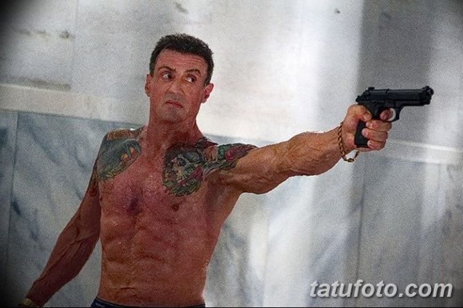 Sylvester Stallone tatuaggi e significato