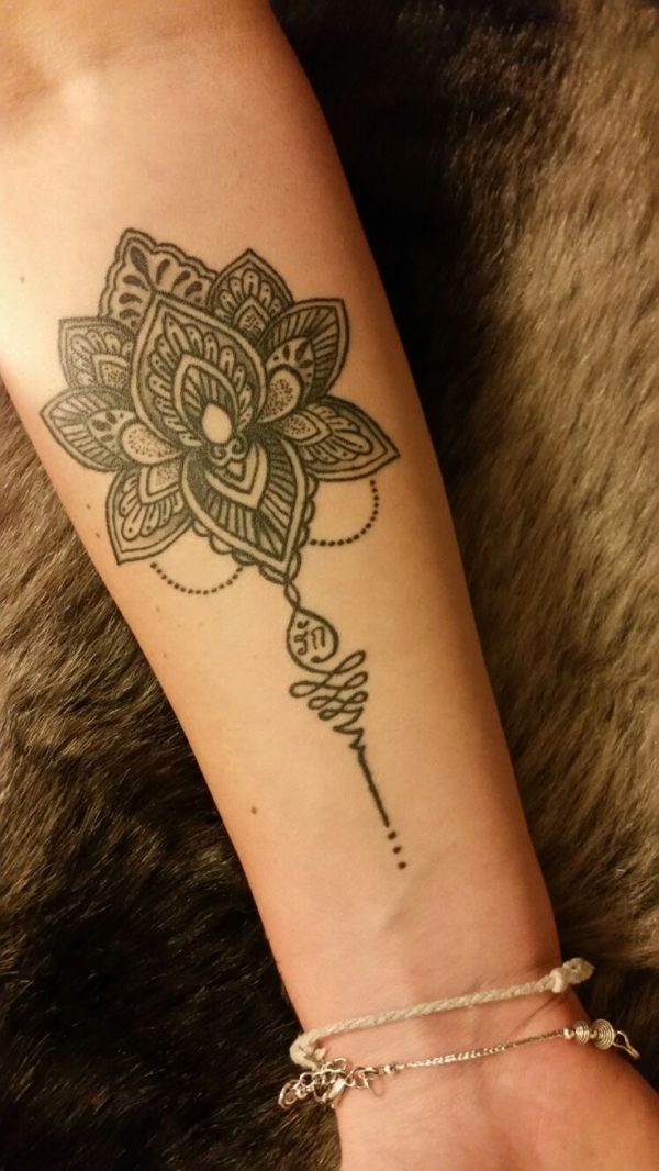 UNALOME-tatuointi: merkitys, kuva ja luonnos naisille