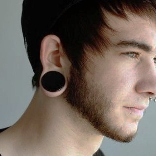 Σήραγγες στα αυτιά κορίτσια. Φωτογραφία, μέγεθος σηράγγων, φροντίδα