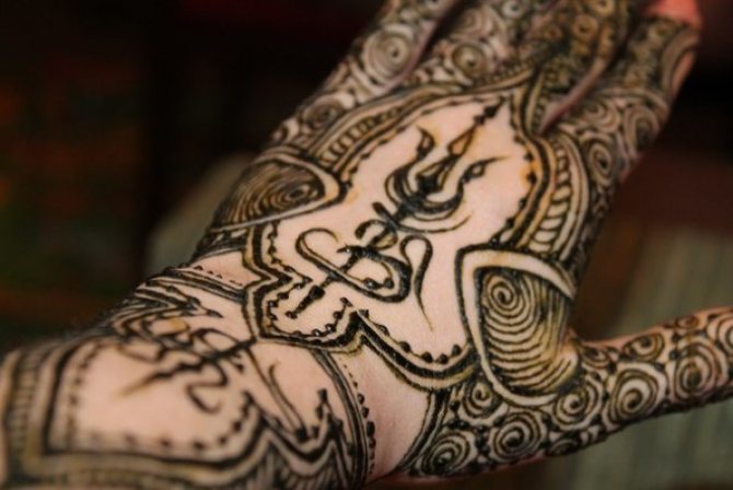 Trident chez l'homme - courage, bravoure et héroïsme