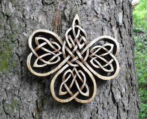 Triskelion: meaning and origin of the symbol, interpretation