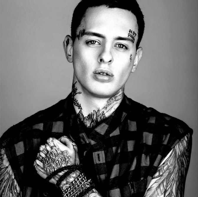 Dans le cadre du festival de voitures Rakeley, le 8 mai, le label résident Black Star se produira ...