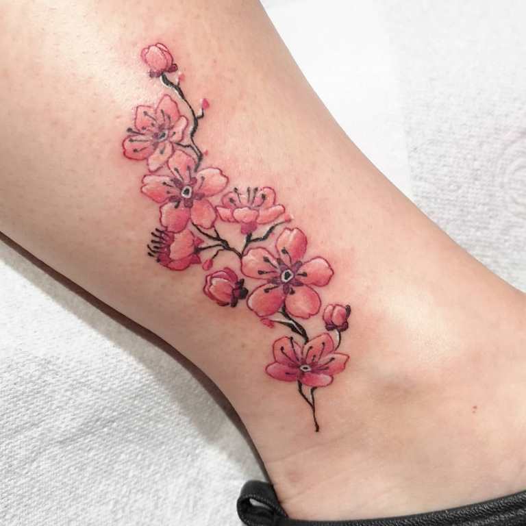 tatouage de branche de cerise