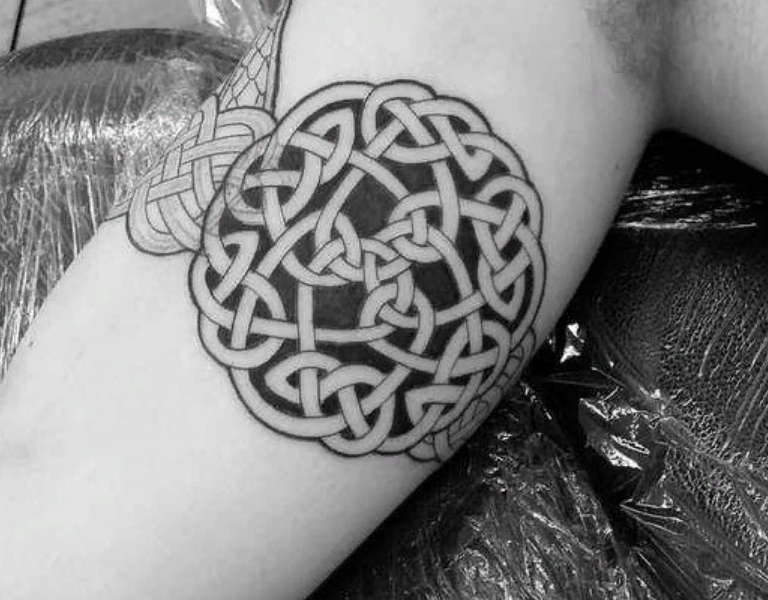 Typer og betydning af keltiske mønstre. Betydning af keltiske symboler tatoveringer