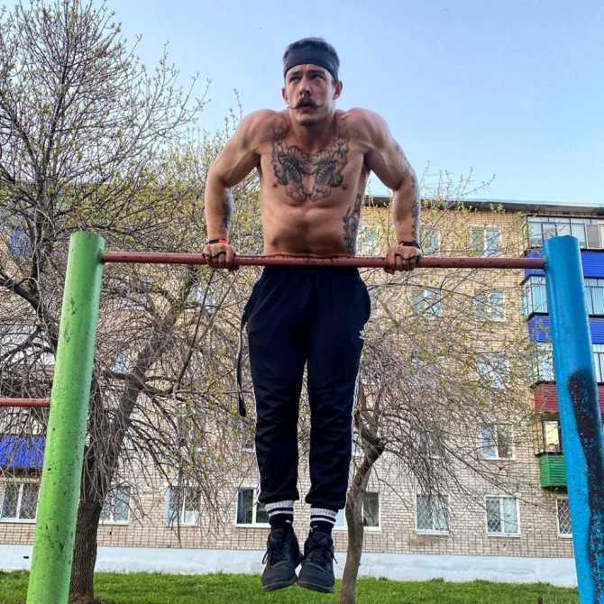 Victor Blood - životopis, výška, váha