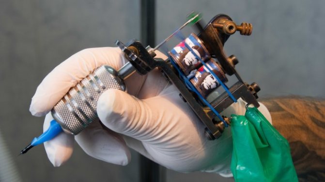 Sundhedsrisici og kontraindikationer for tatoveringer