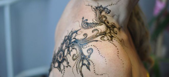 Tatouage temporaire pour le mois