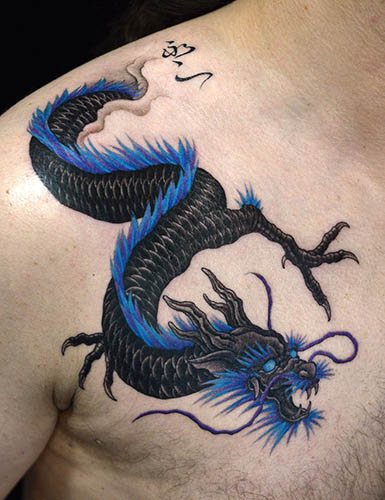Dragon japonais. Sketches tatouage simple en couleur, photo, signification