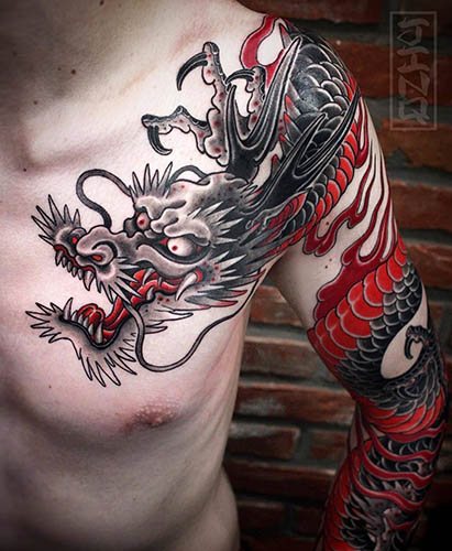 Dragon japonais. Croquis de tatouage simple en couleur, photo, signification