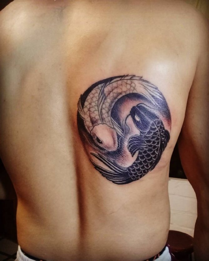 Tatouage de carpe japonaise