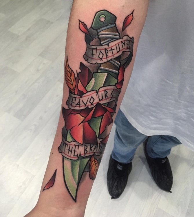 Green Dagger with Label