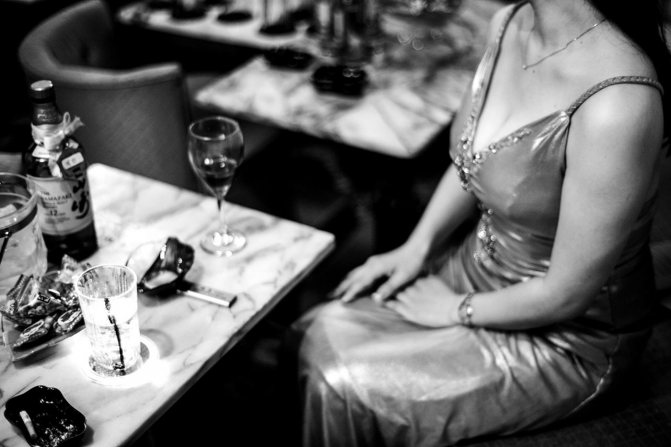 ženy yakuza dívka příběh nechutné muži nechutné muži