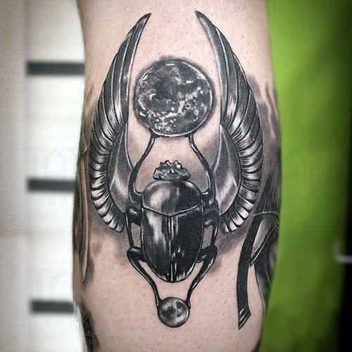 スカラベの刺青 足、手、手首、背中、首の意味、スケッチ、写真