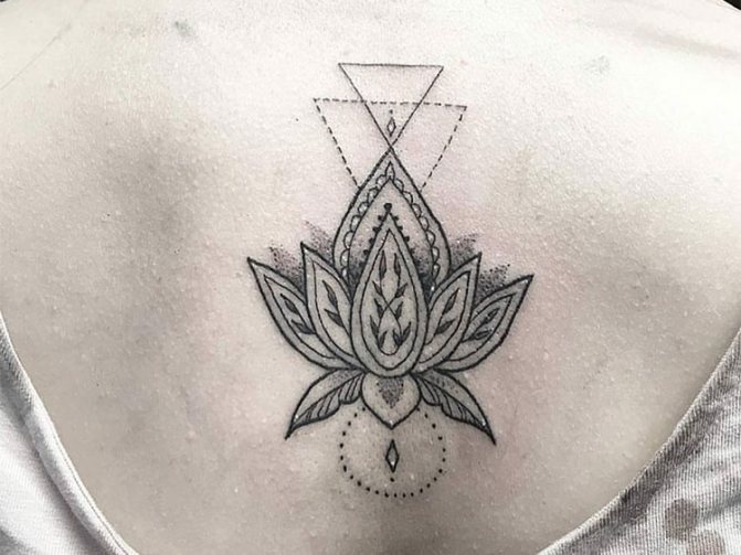 Meaning of Tattoo Lotus, Tattoo on Back