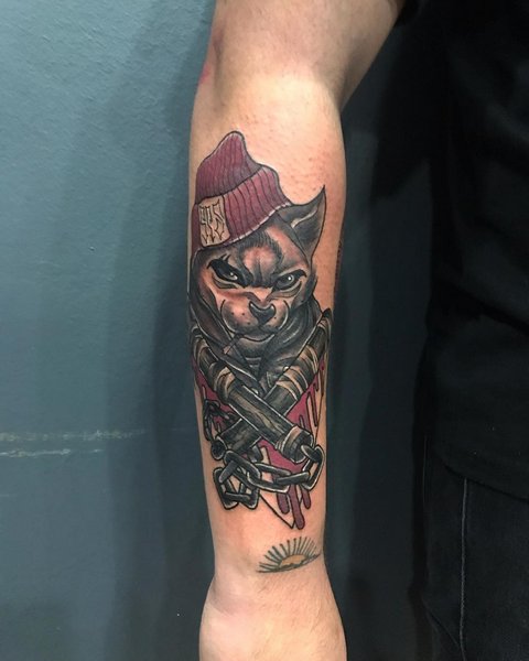 女の子と男性のための猫の入れ墨の意味、エジプトの猫、スフィンクス、猫の頭、黒、翼、前足